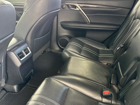 Used 2019 Lexus RX 350L Luxury w/ Accessory Package AWD/4WD image 15