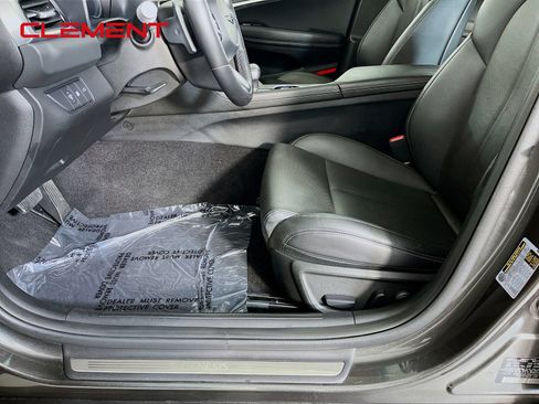 Used 2025 Genesis G70 2.5T RWD image 27
