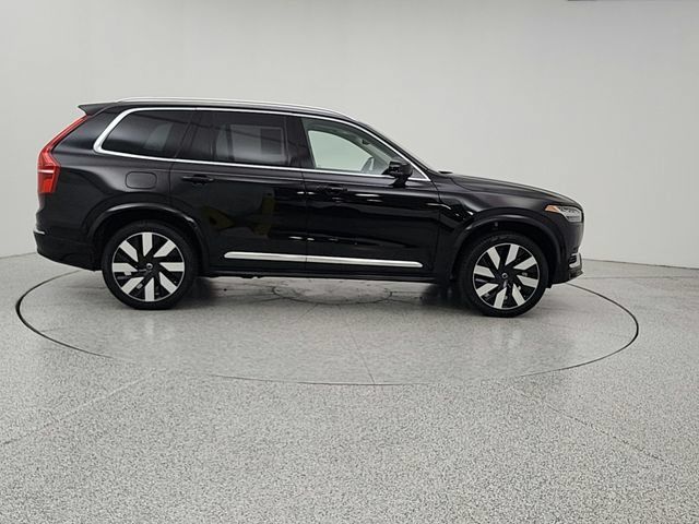 Certified 2025 Volvo XC90 T8 Plus w/ Protection Package Premier AWD/4WD image 4