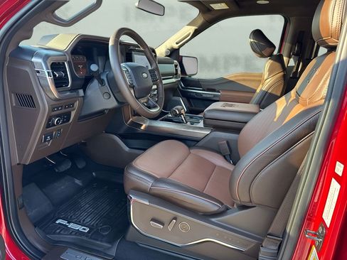 Used 2024 Ford F150 King Ranch w/ FX4 Off-Road Package image 9