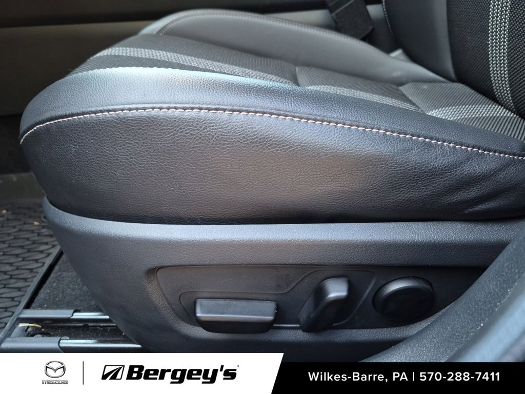 Certified 2025 MAZDA CX-50 AWD 2.5 S w/ Weather Package image 22