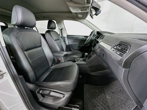 Used 2020 Volkswagen Tiguan S AWD/4WD image 30
