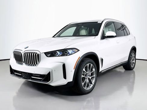 New 2026 BMW X5 xDrive40i w/ Climate Comfort Package image 3