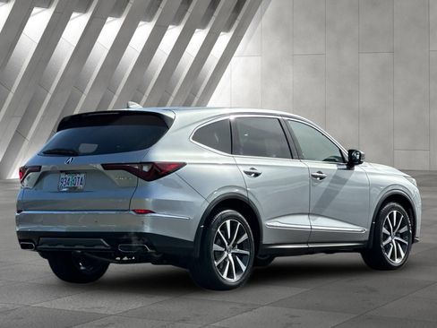 Used 2026 Acura MDX SH-AWD w/ Technology Package image 3