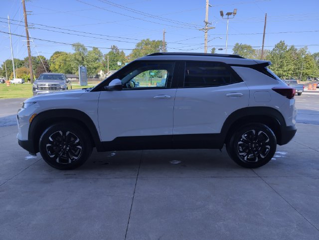 Used 2022 Chevrolet TrailBlazer LT FWD image 5