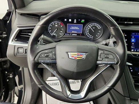 Used 2024 Cadillac XT6 Sport w/ Technology Package image 14