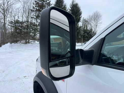 Used 2022 RAM 4500 Tradesman image 17