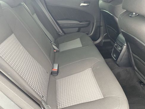 Used 2021 Dodge Charger R/T w/ Blacktop Package image 11