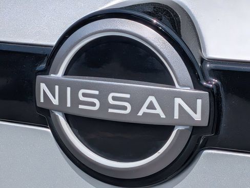 Used 2025 Nissan Pathfinder SV FWD image 28