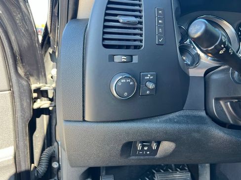 Used 2010 Chevrolet Silverado 1500 LT w/ Power Pack Plus AWD/4WD image 34