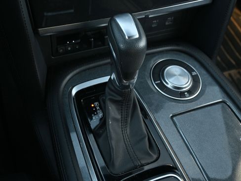 Used 2021 Nissan Armada SL w/ Midnight Edition Package image 13