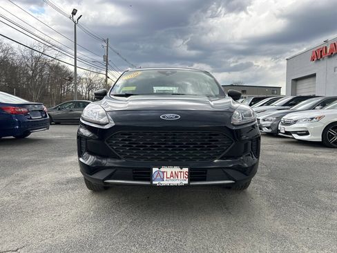 Used 2020 Ford Escape S image 2