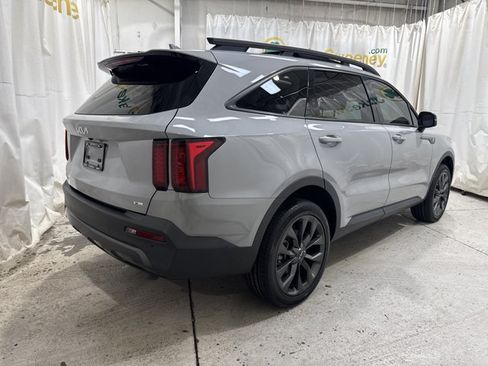 Certified 2023 Kia Sorento X-Line EX AWD/4WD image 18