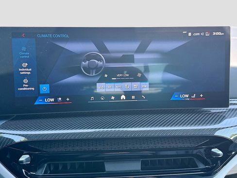 Used 2026 BMW M4 xDrive Competition w/ Executive Package AWD/4WD image 15
