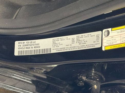 New 2026 RAM 1500 4x4 Crew Cab image 32