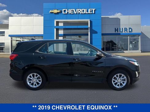 Used 2019 Chevrolet Equinox LS AWD/4WD image 3