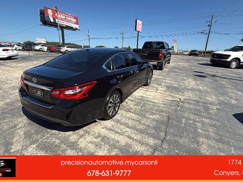 Used 2016 Nissan Altima FWD image 6