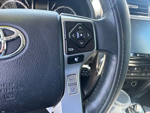 Used 2023 Toyota 4Runner Limited AWD/4WD image 8
