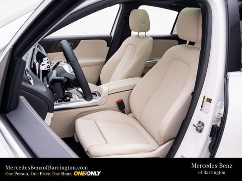 New 2026 Mercedes-Benz GLA 250 4MATIC image 19