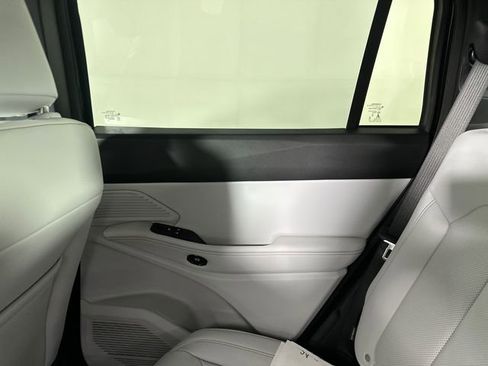 New 2026 Jeep Cherokee Limited image 14