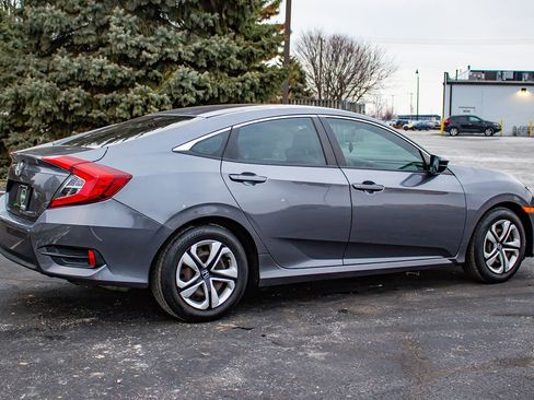 Used 2018 Honda Civic LX image 10