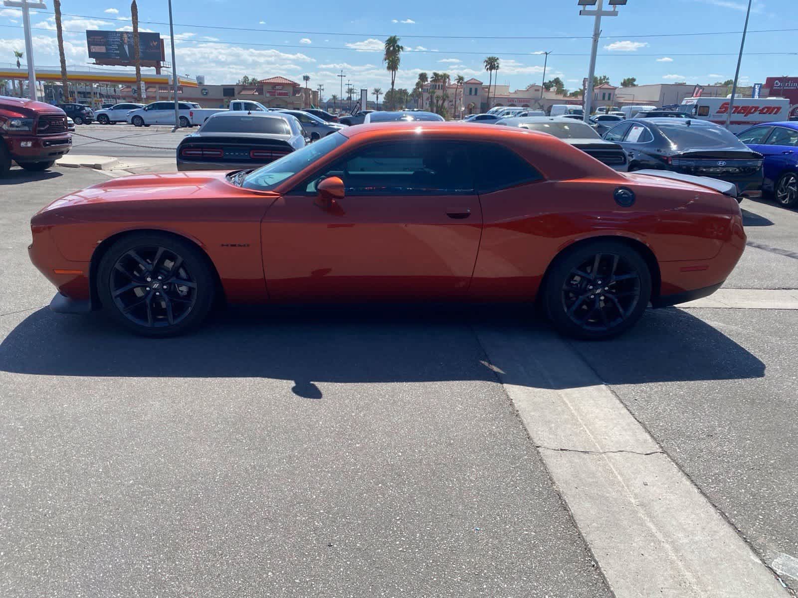 Used 2021 Dodge Challenger R/T w/ Blacktop Package RWD image 9