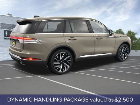 New 2025 Lincoln Aviator Reserve w/ Equipment Group 201A image 4