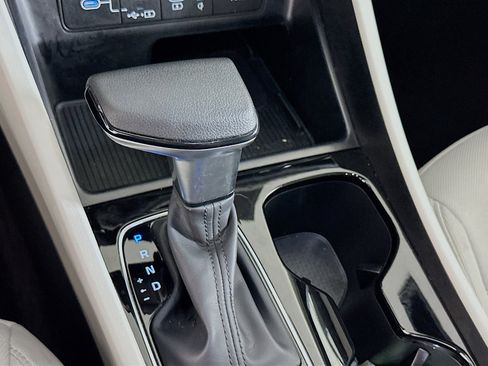 Used 2025 Hyundai Tucson SEL AWD/4WD image 24