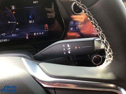 Used 2024 Chevrolet Blazer EV LT image 34