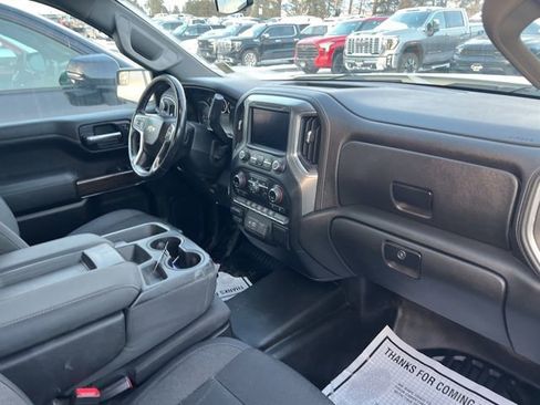 Used 2020 Chevrolet Silverado 1500 LT image 24