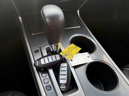 Used 2013 Nissan Altima 3.5 SL FWD image 31