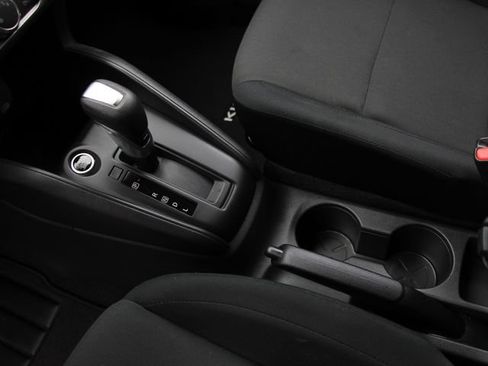 Certified 2025 Nissan Kicks Play S FWD image 20