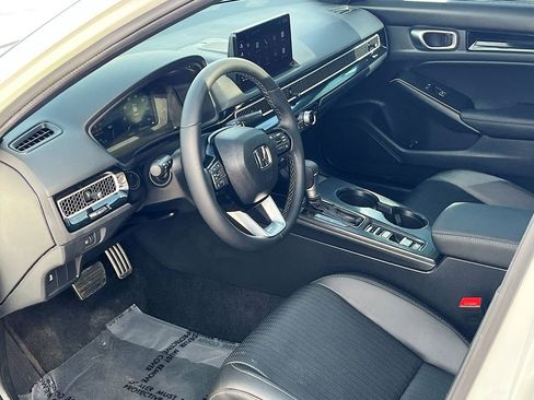 Used 2026 Honda Civic Sport Touring image 9