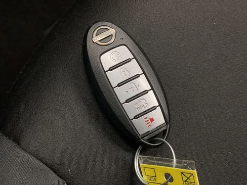 Used 2023 Nissan Altima 2.5 SV image 29