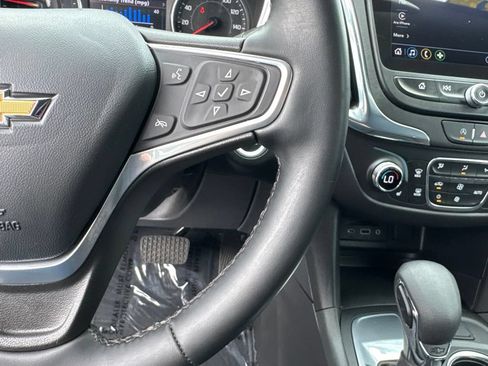 Used 2023 Chevrolet Equinox LT FWD image 26