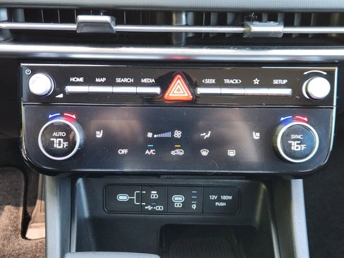 Certified 2025 Hyundai Tucson SEL AWD/4WD image 20