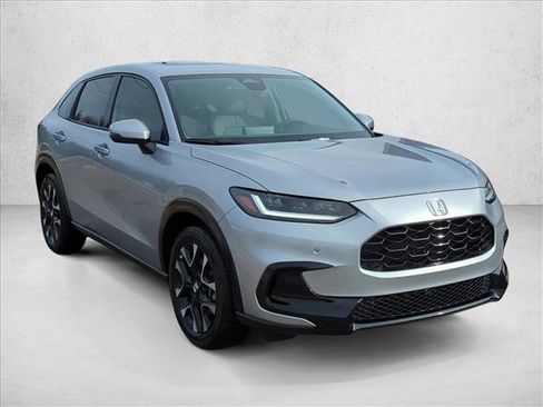 Certified 2026 Honda HR-V EX-L image 3