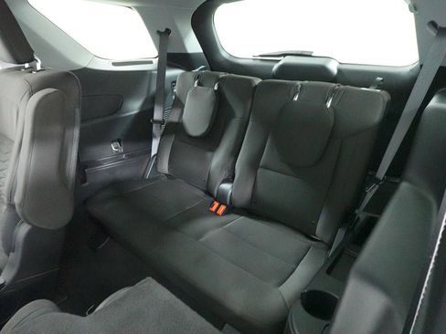 Used 2021 Ford Explorer XLT AWD/4WD image 23