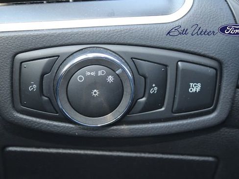 Certified 2023 Ford Edge SEL image 13