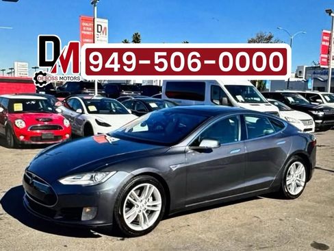 Used 2016 Tesla Model S 70 image 1
