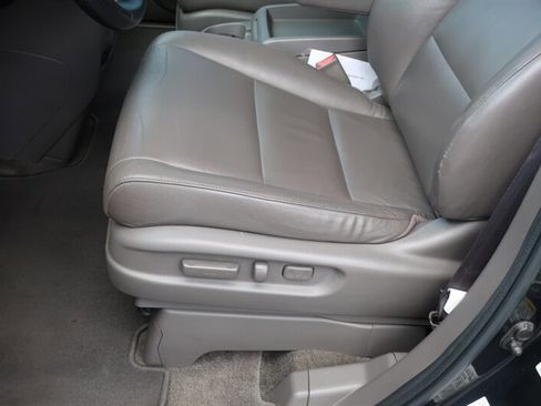 Used 2013 Honda Odyssey Touring image 14