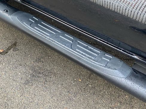 Used 2017 Toyota Tacoma Limited image 27