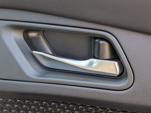 Used 2023 Nissan Ariya FWD image 35