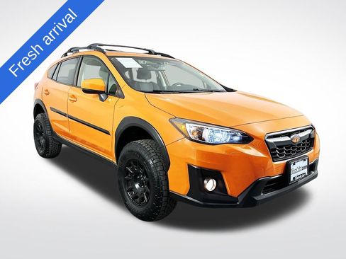 Used 2020 Subaru Crosstrek 2.0i Premium image 1
