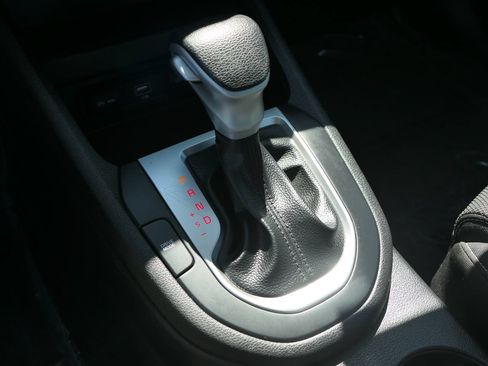 Used 2023 Kia Forte LXS FWD image 22