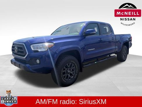 Used 2023 Toyota Tacoma SR5 w/ Technology Package AWD/4WD image 3