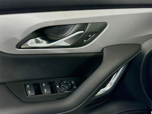 Used 2024 Chevrolet Blazer LT w/ Convenience Package image 11