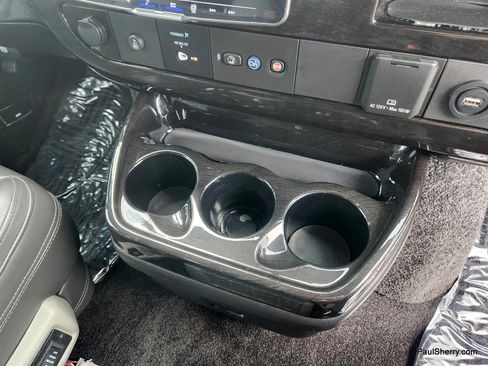 Used 2023 GMC Savana 2500 Extended image 56