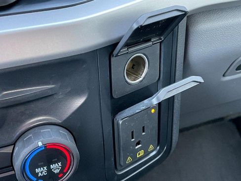 Used 2024 Ford F250 XLT image 46