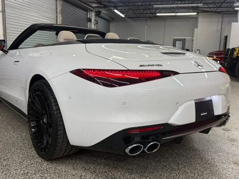 Used 2023 Mercedes-Benz SL 43 AMG image 5